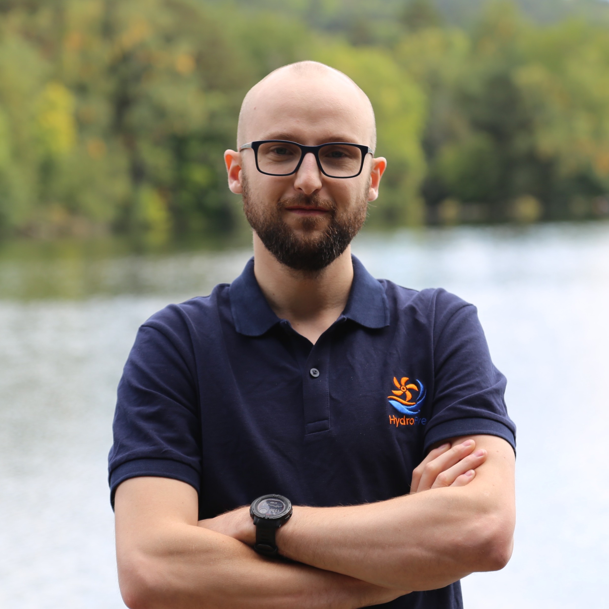 L'Expert Électronique de Puissance & Co-fondateur